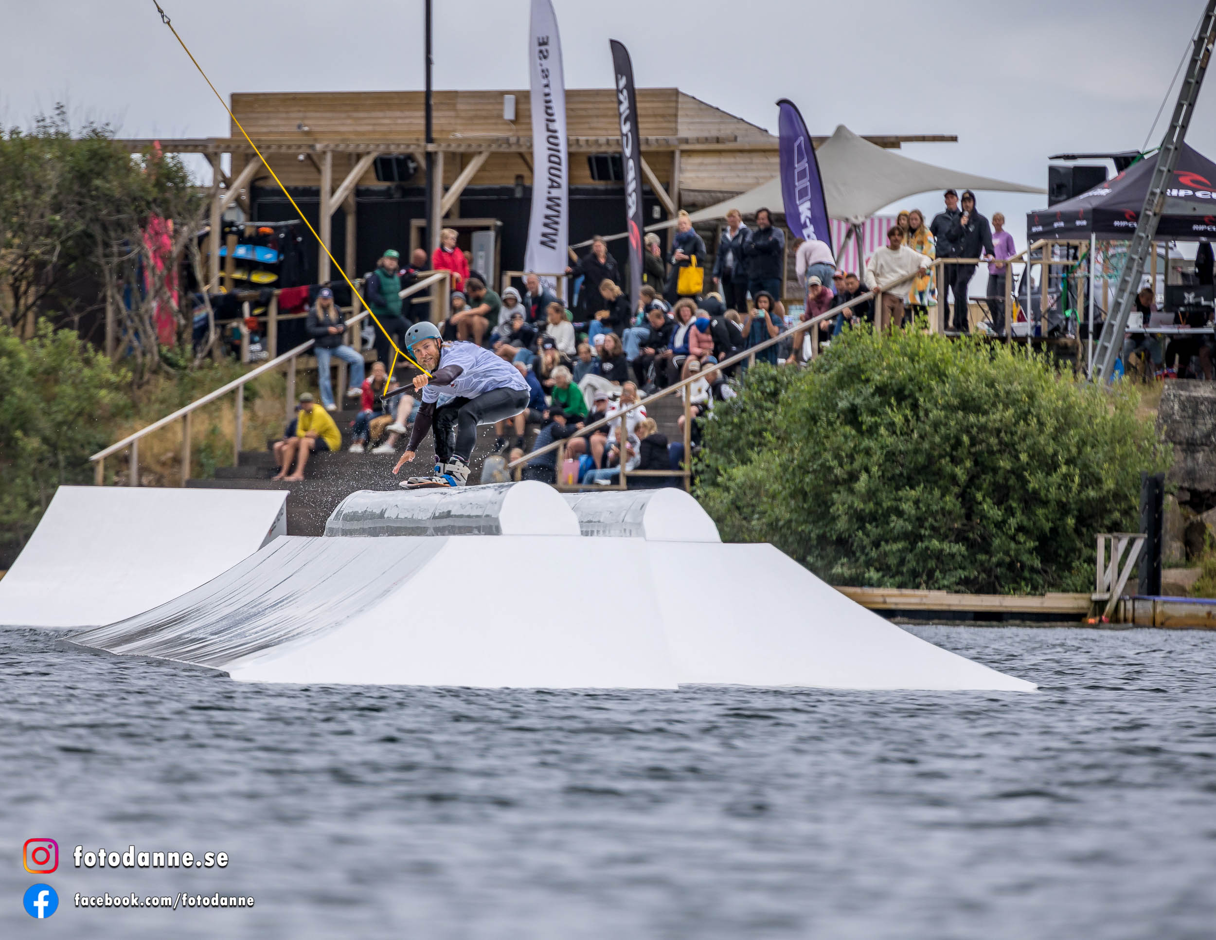 Årets första stopp av Swedish Wake Park Tour 2022 i Halmstad Wakepark bjöd på ett skönt flow!